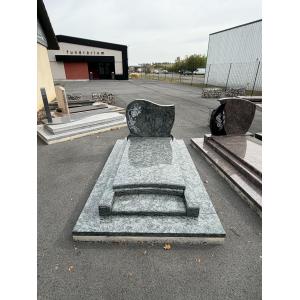 MONUMENT S407 EN VERT OLIVE